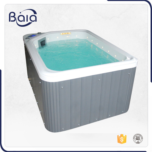 China concave acrylic bathtub spa hot bathtub