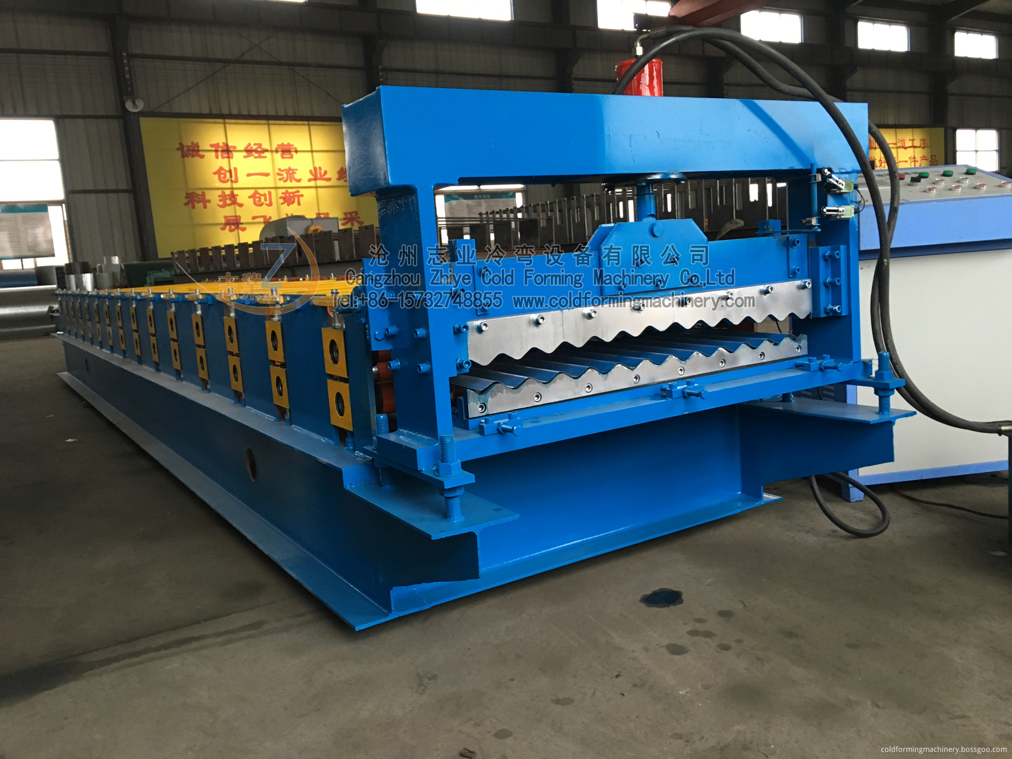 Aluminum Galvanized Zinc Tile Roll Forming Machine