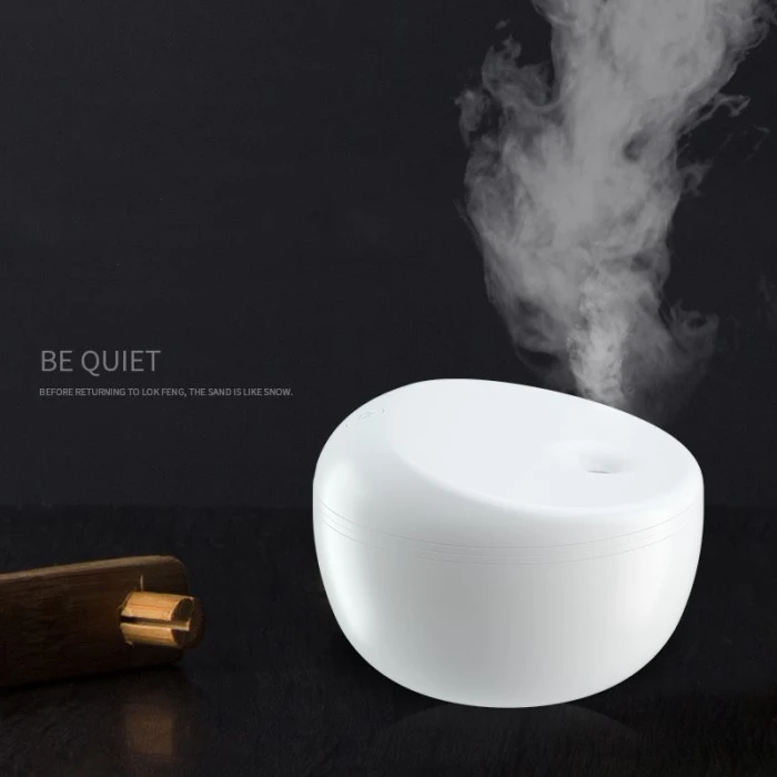 Wholesale Personal Desk USB Charging Mist Maker Portable Humidifier