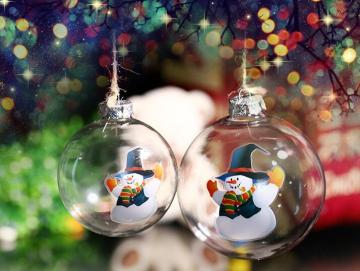 Painted Christmas glass ball