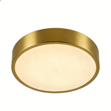 Ceiling lamp with uniform light spread