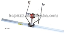 vibrating surface finish screed for road construction