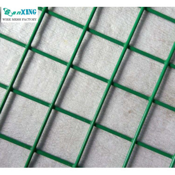 PVC Coated Welded Wire Mesh Roll For Poultry