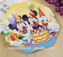 Colorful octagon shape paper plate with cartoon pattern