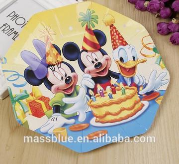 Colorful octagon shape paper plate with cartoon pattern
