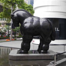 Custom made reproduction botero oeuvres bronze fat horse sculpture for park