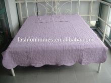 Classic bed set quilt/blanket bedding set
