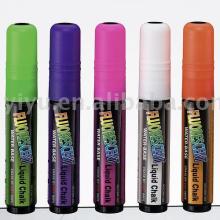 Liquid chalk pen
