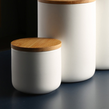 Wholesale Custom Mat White Ceramic Candle Containers with Bamboo Lid