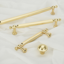 Modern Gold-Finished Kitchen Cabinet Handles and Hardware