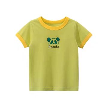 動物の頭が付いている子供の半袖Tシャツ