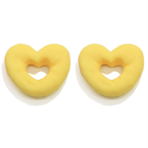 Precio barato Corazón Pan Resina Cabochon Flaback Diy Juego de comida Niños Casa de muñecas Comida Miniaturas