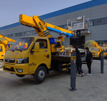 Yingrun 21 meter high altitude work vehicle