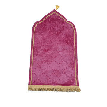 Cheap Wholesale Muslim Prayer Rugs: Turkish Prayer Mats and Carpets