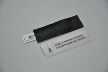 Balck / White 58khz Eas Source Tagging Anti Theft Security Am Labels For Cloth Tag