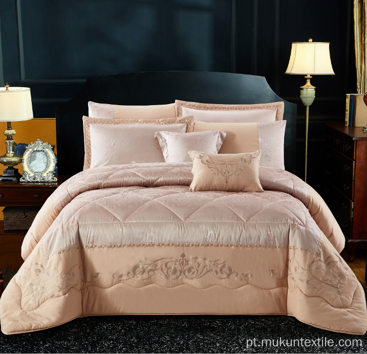 Family Chemical Fibra Quilt Luxury Set