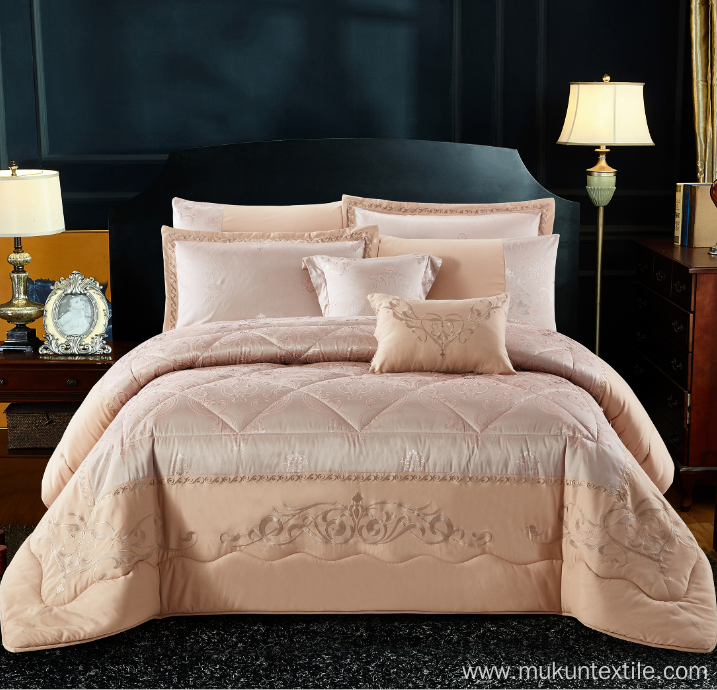 Family Chemical Fiber Quilt Luxury bed set
