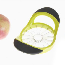 Kitchen Accessories: Fruit Apple Slicer