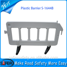 Stable traffic temporary pedestrian barrier