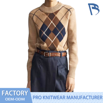 Chic Knitted Top with Diamond Pattern