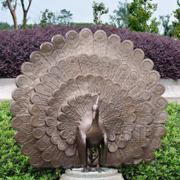Modern Garden Decoration Metal Bronze Spread Tail Peacock Statues