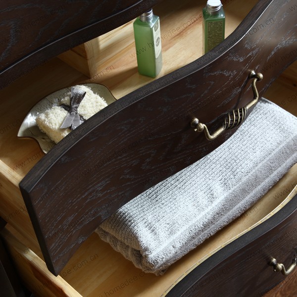 Mirrored Cabinet Vanity