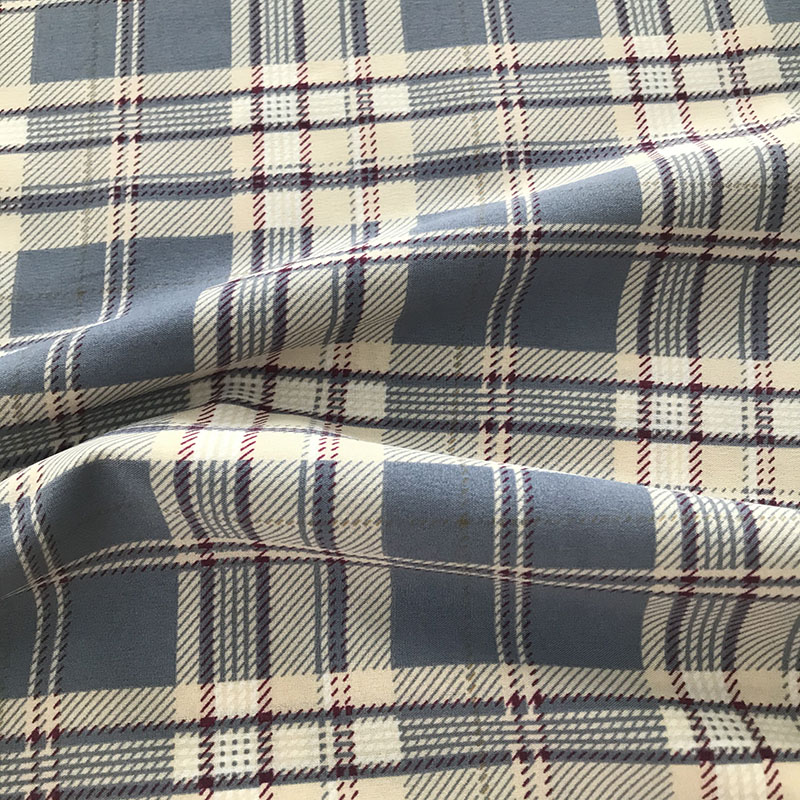Wholesale factory new type floral pattern  polyester fabric factory sales poplin printed fabric for women