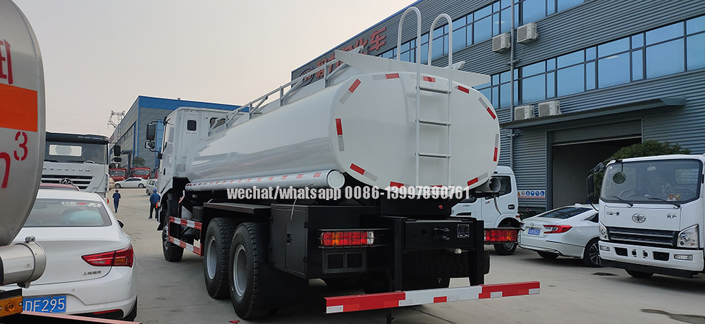 Iveco Fuel Tank Truck Jpg