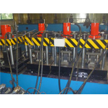 Máquina de perfilado de perfil de Omiga de acero galvanizado Fabricante para Dubai