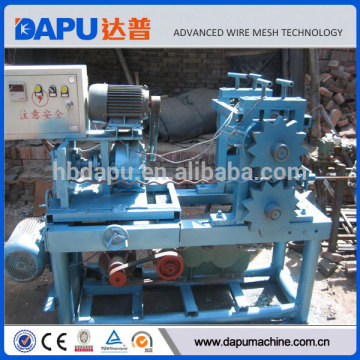 Crimping wire mesh making machine