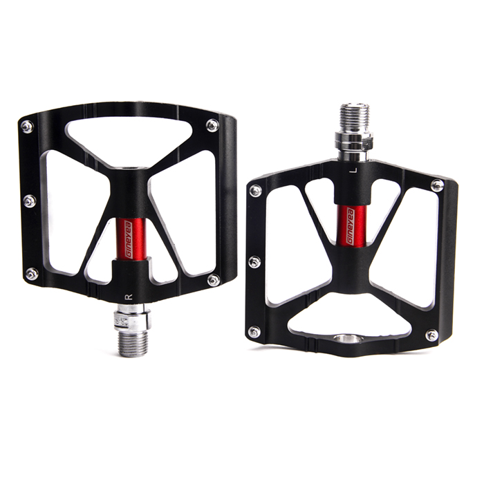 Crmo Pedals