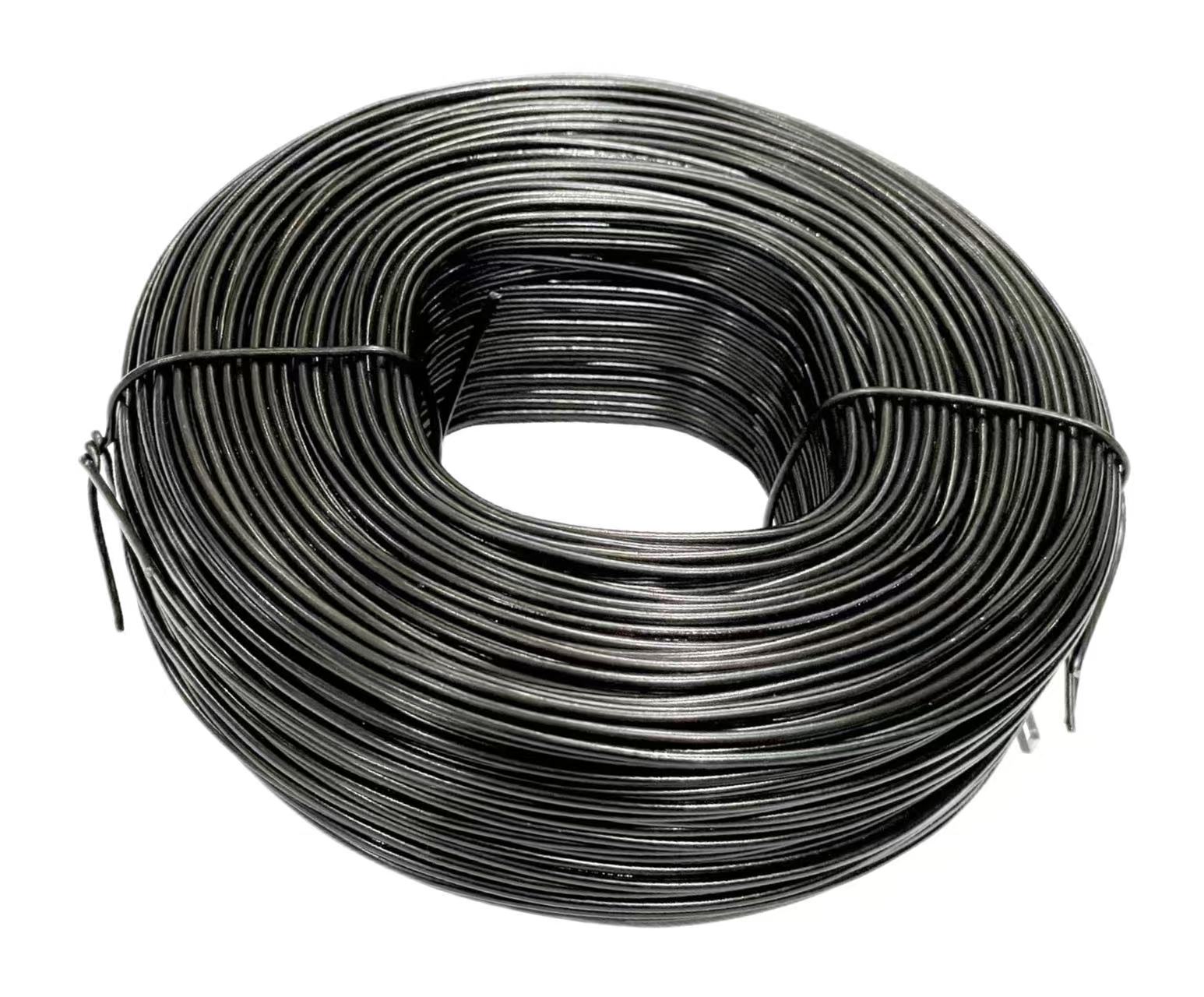Cewka z drutu wyżarzanego w kolorze czarnym | ANJIA Black annealed wire coil, wound and wire-tied, on a white background -- manufactured by ANJIA