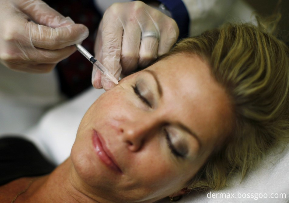 aqua secret dermal filler injection