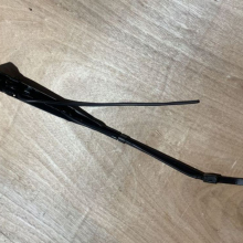 Factory Wholesaler SINOTRUK WG1642740011 Universal Wiper Blade for Windshield