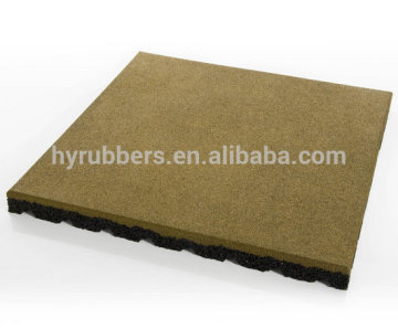 Shock-absorbing rubber tile