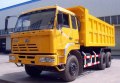 IVECO camion 6x4 di ghiaia