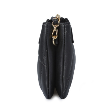 Medium Zip Clutch Case With Key Ring Black