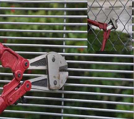 Pvc coated metal security fence