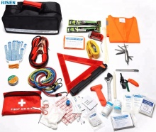 Private label capacity storge assistance car travel first aid auto emergency roadside kit