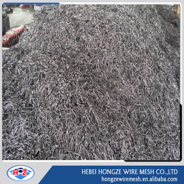 Common Nails With Red Small Box Packing