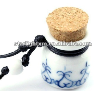 Artistic baby keepsake urn