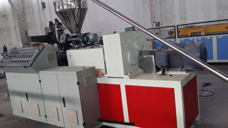 Conical Twin Screw Extruder Machine