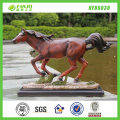 Lifelike Polyresin executando a estátua do cavalo (NF86030)