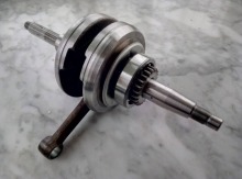 Majesty YP250 Engine Connection Rod Motorcycle Crankshafts Assembly Assy