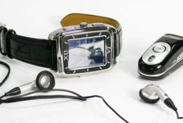 Tri-band watch mobile phone W688 with bluetooth