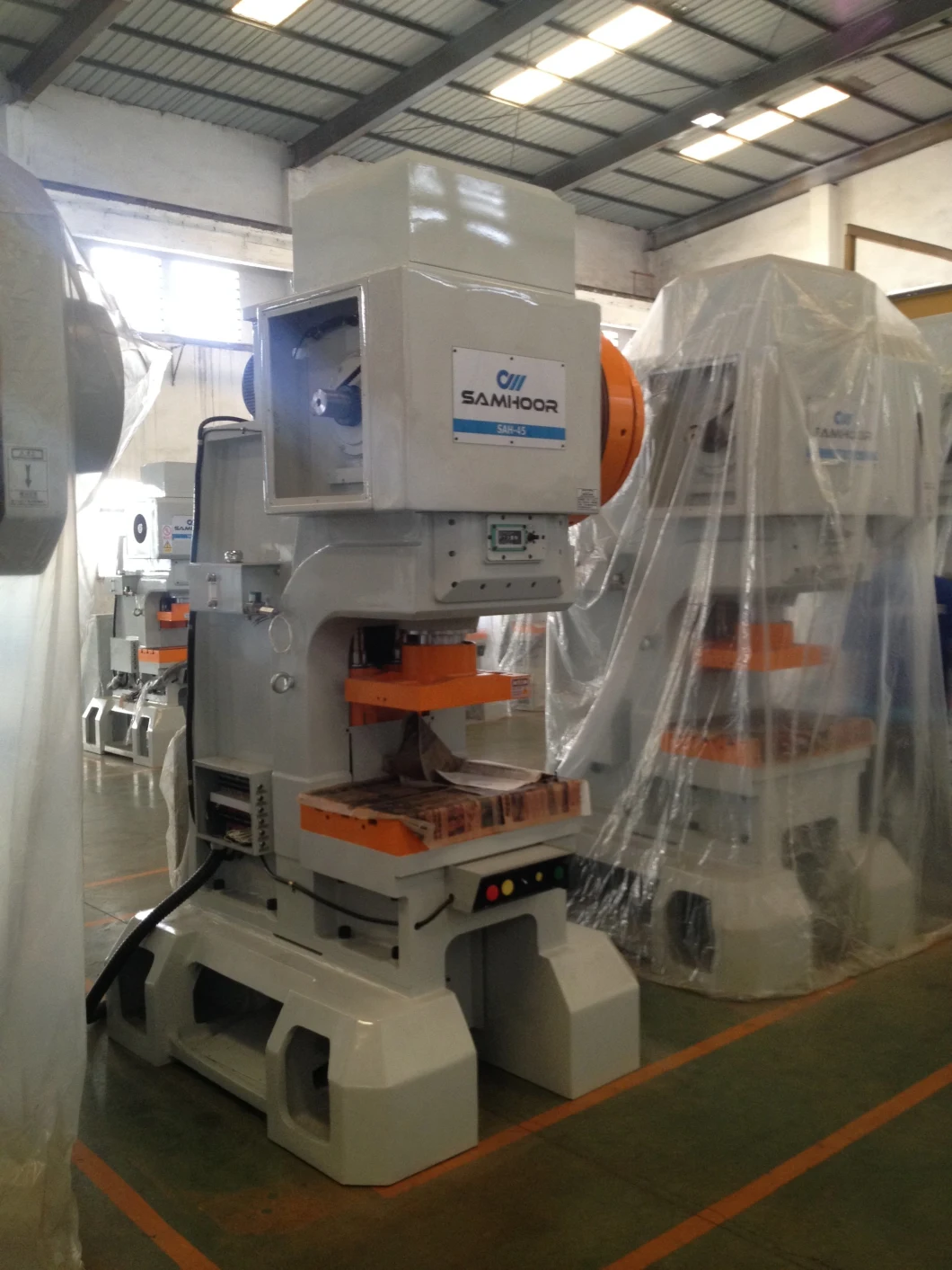 45 tons battery parts punching machine