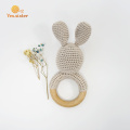 Anneau en bois doux Crochet Bunny Hochet Jouets de dentition