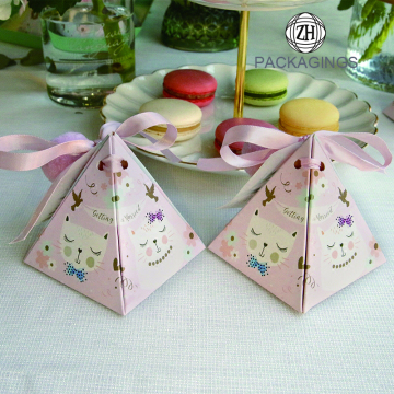 Pyramid shape wedding favor box