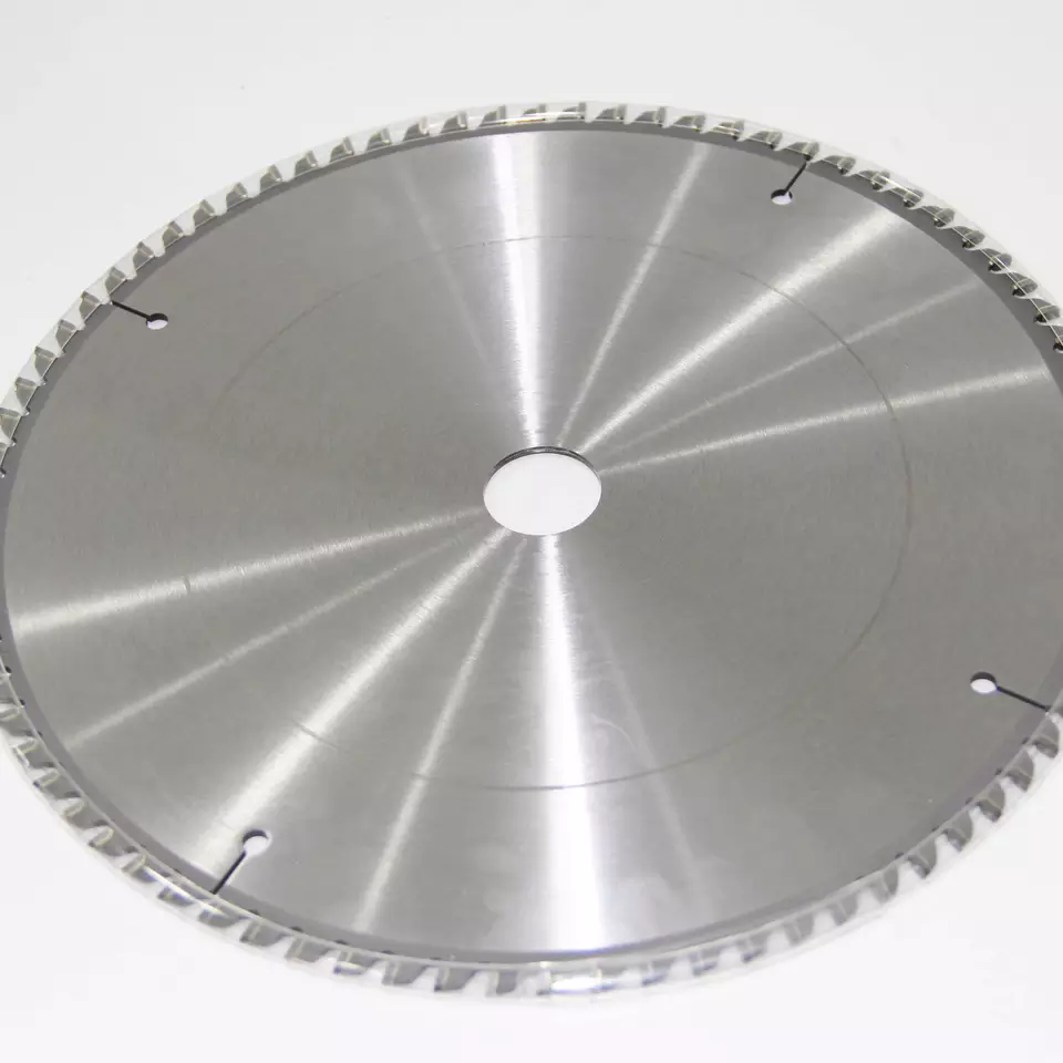 Multi rip alloy saw blade for wood cutting