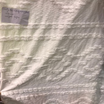 Tissu à motif de coupe en polyester avec seersucker